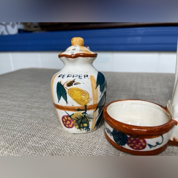 Vintage Nasco Japan Hand Painted Salt And Pepper Shakers Set With Holder Pear - Picture 3 of 9